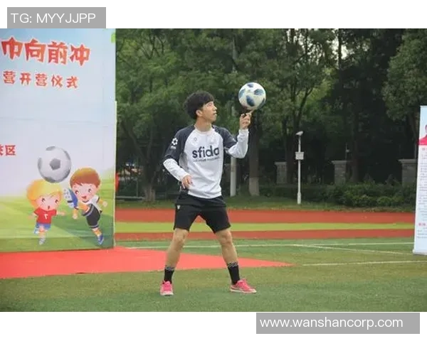日本校园足球明星崛起背后的故事与未来发展潜力探讨